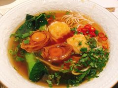 鲍鱼龙虾丸面-华庭(澳门伦敦人店)
