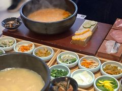 -银米·云南传统过桥米线(双廊黑金冠店)