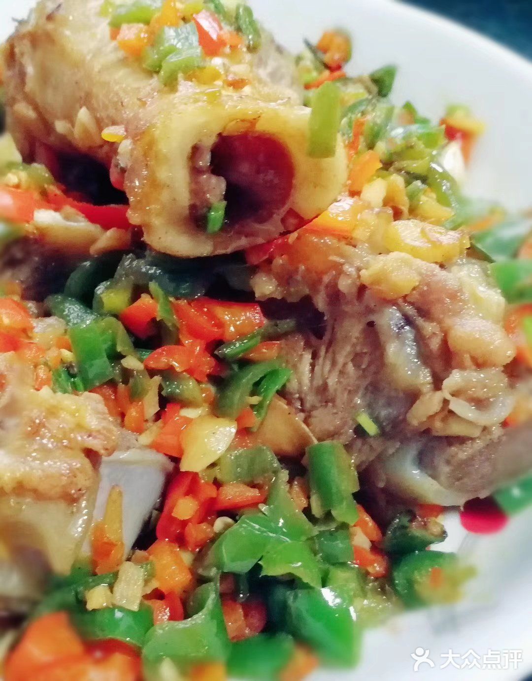 养眼止胃的香辣双椒筒子骨!