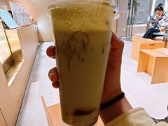 -喜茶(北京华贸购物中心店)