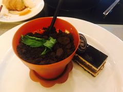 -富力希尔顿酒店·地阔自助餐厅