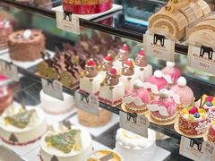 -CARINO BAKERY&CAFE(人广来福士店)