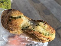 -喜洲杨记破酥粑粑