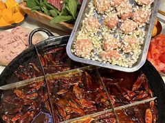 -岗上渣渣老火锅(两路口店)