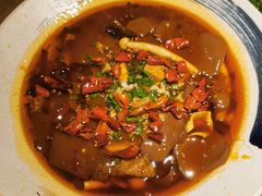 重庆毛血旺-渝信川菜 · 川味家常菜(长安店)