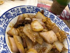 -江城燕子大排档(江汉路步行街店)