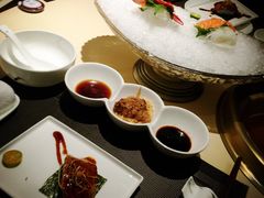 -余欢领鲜火锅(新街口店)