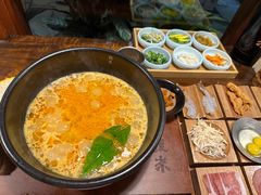 -银米·云南传统过桥米线(双廊黑金冠店)