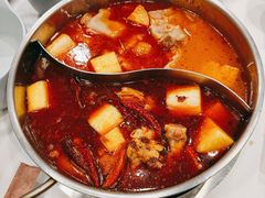 猪手鸳鸯锅-小街猪手(团结湖店)
