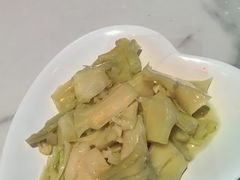 -宝岛甲壳虫KTV(蓝天路店)