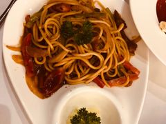 -马克西姆俄罗斯餐厅(通亚街店)