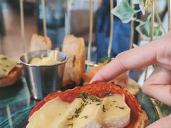 -Oasis Bar & Grill