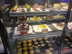 -小天鹅戴斯酒店鲸鲨百汇创作料理