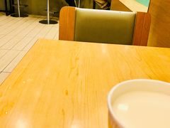 -德克士(虹桥火车站店)