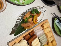 -一叶一世界·素食餐厅(锦华万达店)