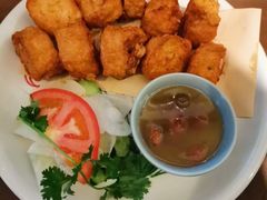 -大头虾越式风味餐厅(光明广场店)