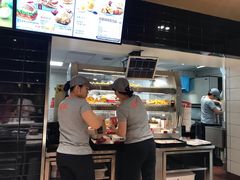 -肯德基(湾畔店)