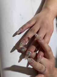 -瞧·享轻奢美甲美睫