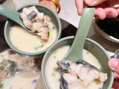 -鲜潭蒸汽石锅鱼(五道口购物中心店)