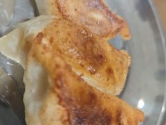 -黄阿姨锅贴大王(万航渡路店)