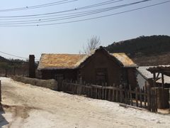-清风小镇闯关东影视基地