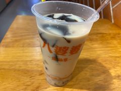 -八婆婆烧仙草(中山路店)