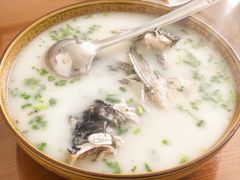 奶汤鱼头-美顺香食府鱼头老店(雪野湖店)