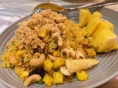 菠萝海鲜炒饭-星洲小聚·东南亚菜(中航城君尚店)