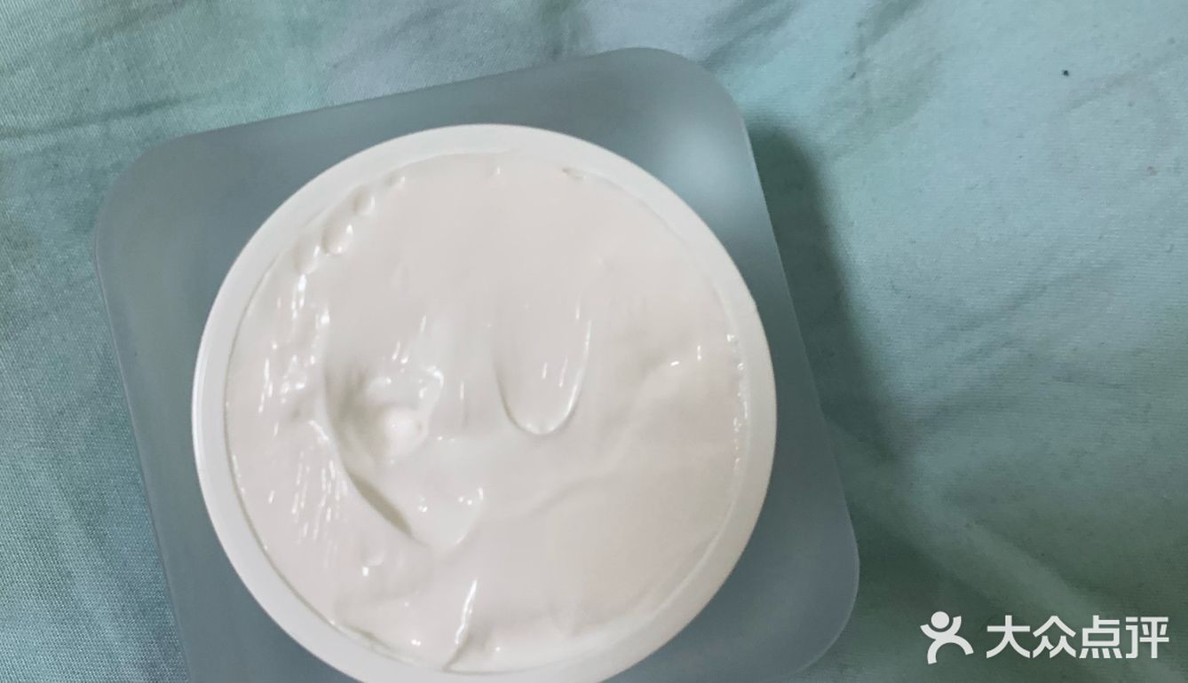 敷上后有些麻麻痒痒的感觉！