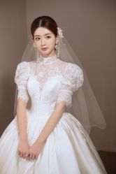 -艾米丽婚纱礼服