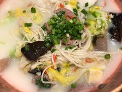 -成都你六姐·牛肉冒菜(城市集市合生汇店)