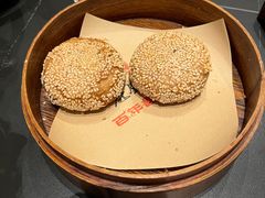 麻酱烧饼-魁盛居百年鲁菜馆(县西巷店)