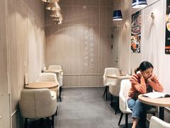 -钟书阁(群光广场店)