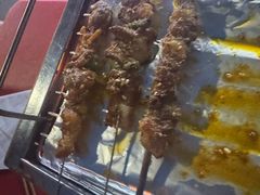 -烤满分·东北烧烤(首经贸店)