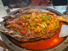 -鸣记脆皮烤鱼(三八广场店)