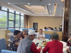 -方鼎食府