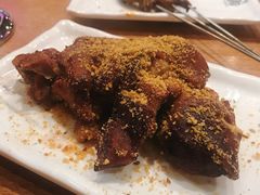 烤猪手-喝丢一只鞋海鲜烧烤·海肠捞饭(东关街店)