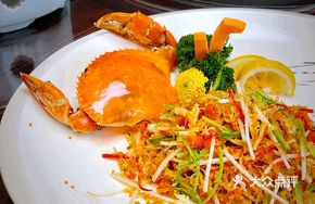 Crab and Shark Fin Stir-fried with Osmanthus