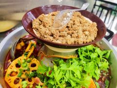 -碰湘地·鲜切牛肉麻辣烫(新世纪家园店)