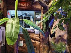 -城墙拐拐火锅(三峡广场黑金冠店)