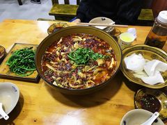 -燕兵眉州肥肠鱼饭店