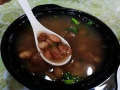 豆豆汤-赵姐猪耳朵饭店