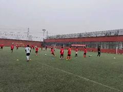 -健龙森俱乐部·游泳·健身·羽毛球综合体育馆
