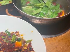 -吃饭皇帝大土家民族菜(正大广场店)