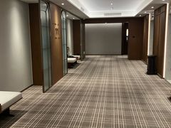 -上海虹桥祥源希尔顿酒店
