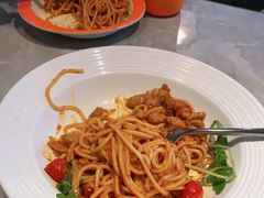 -必胜客(尹山湖歌林公园店)