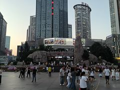 -观音桥步行街