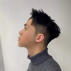-海文先生国潮烫染男士理发馆