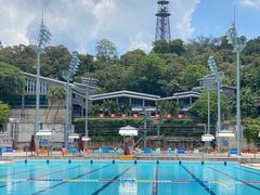 -越秀山游泳场
