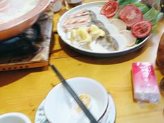 -民食香·腊排骨野生菌美食(木府店)